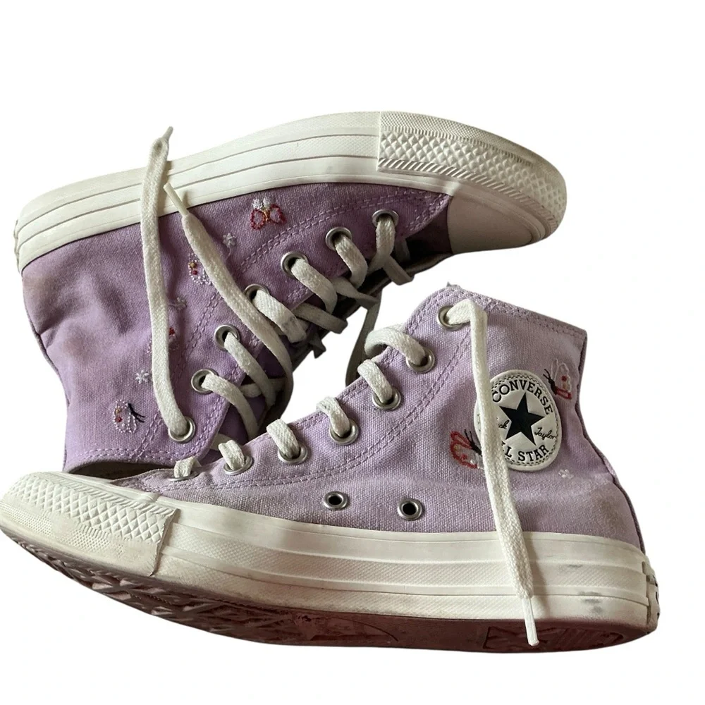 Converse CTAS butterfly wings women’s Sz 6 purple white canvas sneakers HI TOP - Picture 4 of 10